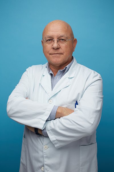 dr-Milos-Koledin-grudna-hirurgija